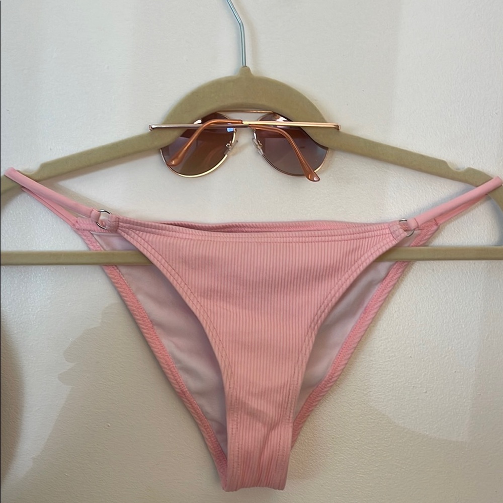 Pursuit | Pink Ribbed Bikini Set Size Large - Picture 3 of 10